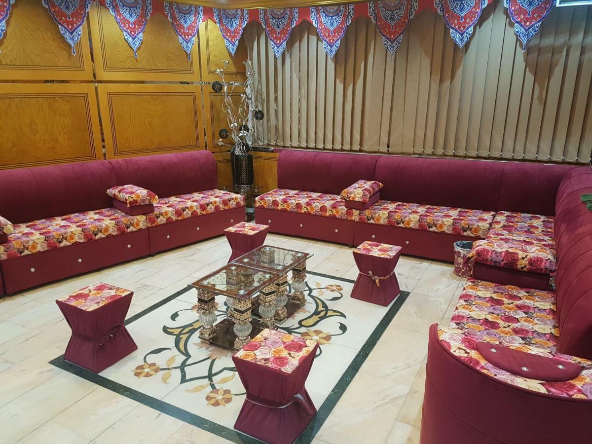Lobby Hotel